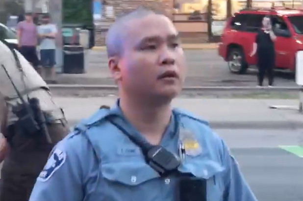 Les 3 autres policiers dans l'affaire George Floyd ont quitté la ville