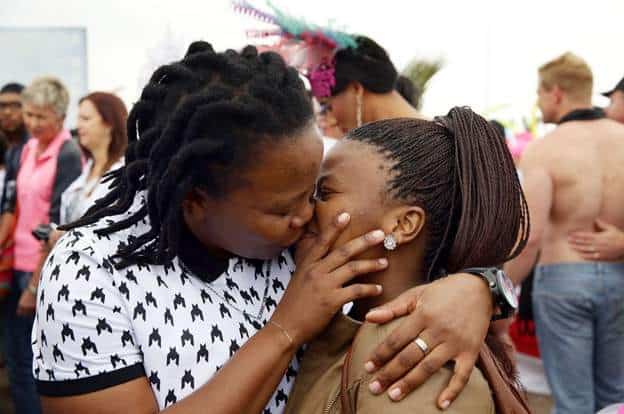 Les législateurs gabonais votent pour dépénaliser l'homosexualité