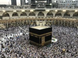 l'Arabie saoudite interdit les pèlerins internationaux pour le Hajj 2020