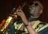 Comment Manu Dibango a été infecté par le Covid-19