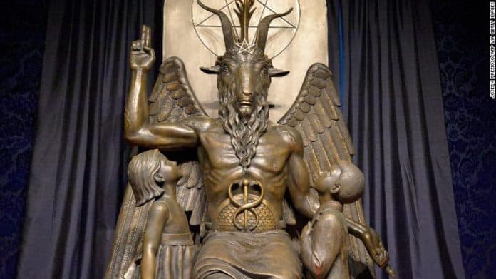 l'avocat du diable offert par le temple satanique