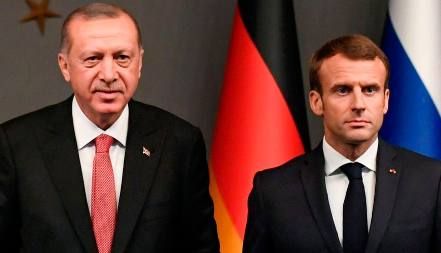 emmanuel macron traitement mental