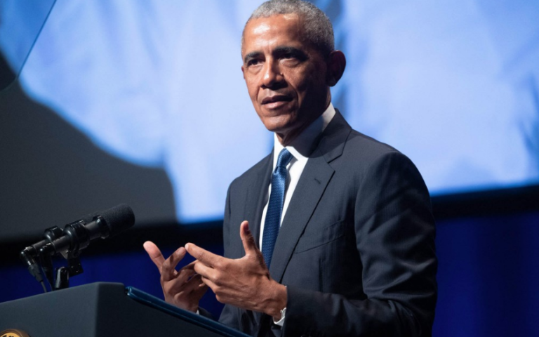 Barack Obama teste positif au COVID-19