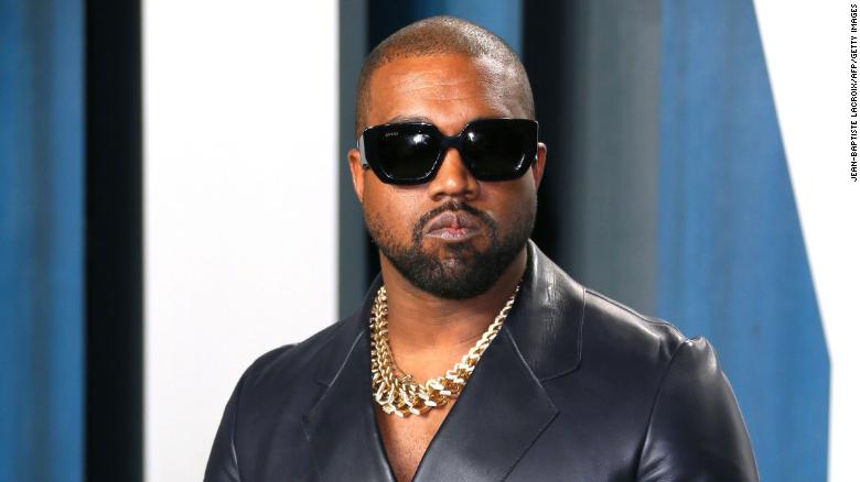 Kanye West suspendu d'Instagram pour insulte raciale contre Trevor Noah