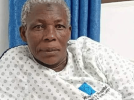 À 70 ans une femme ougandaise donne naissance à des jumeaux