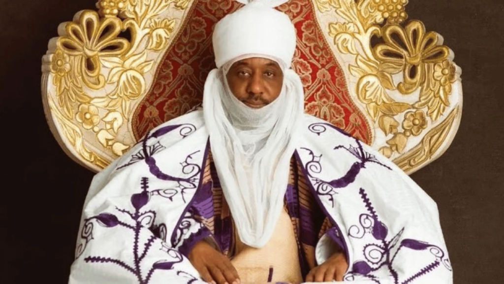 Sanusi Lamido Sanusi Réintégré en tant qu'émir de l'État de Kano
