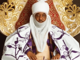 Sanusi Lamido Sanusi Réintégré en tant qu'émir de l'État de Kano